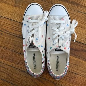 Converse All Star Tennis Shoes White With Flowers Sz 9